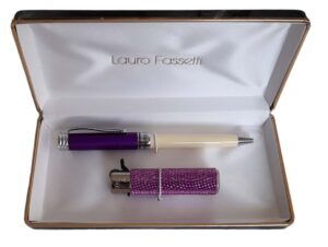 Set pen with lighter